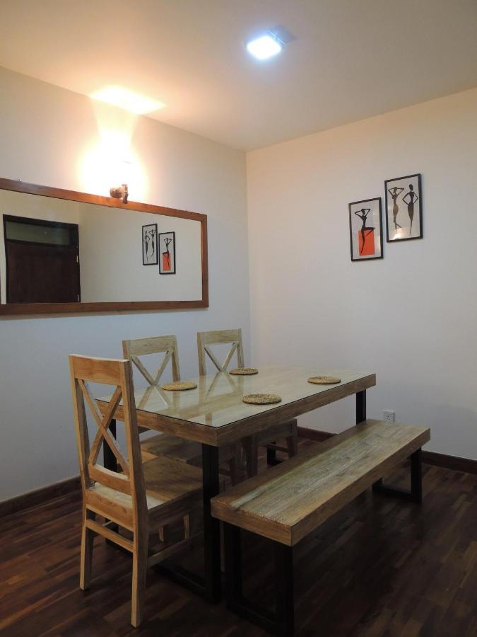 The Teak By Lakbima Apartment นูวาราเอลิยา ภายนอก รูปภาพ