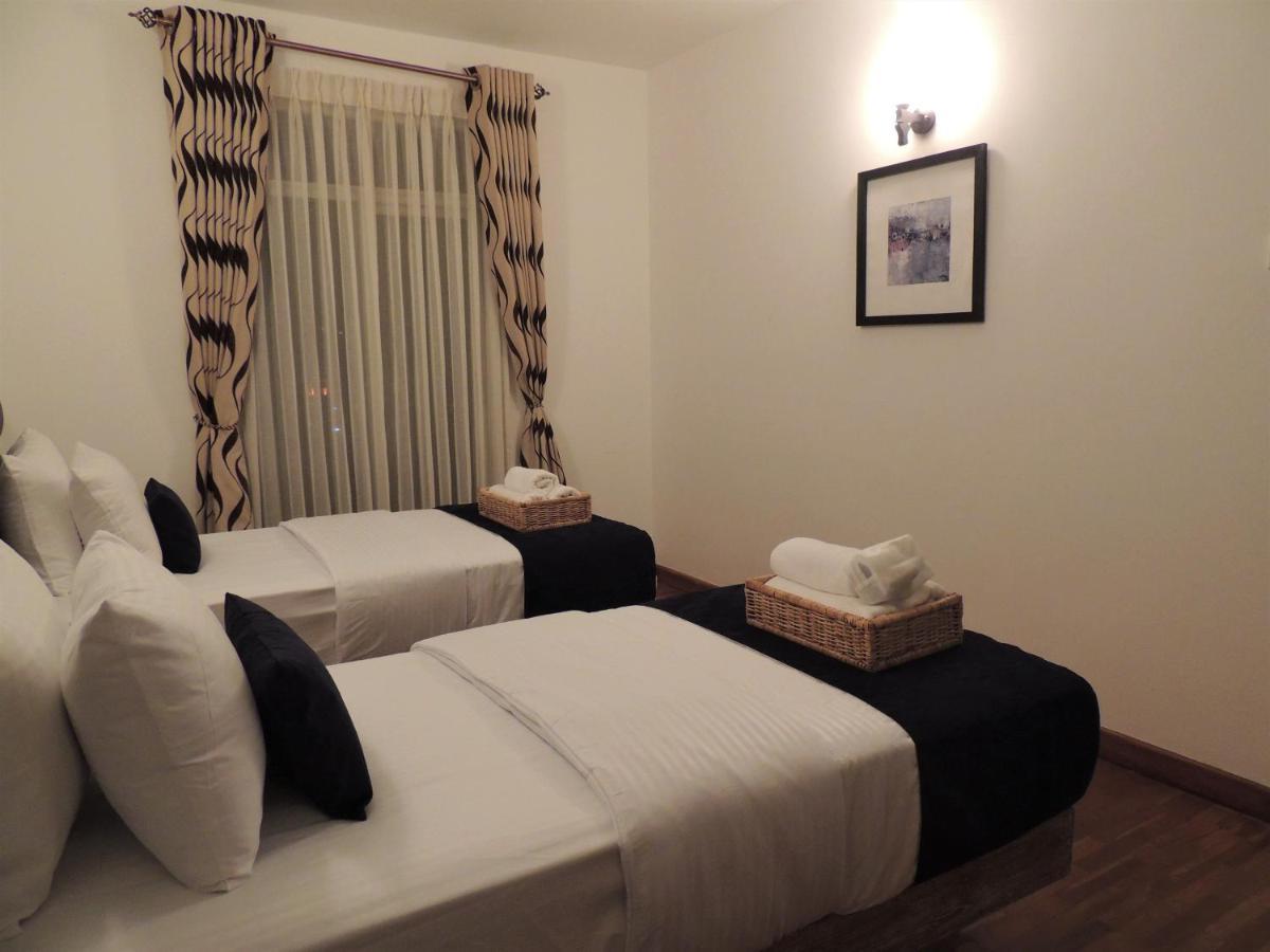 The Teak By Lakbima Apartment นูวาราเอลิยา ภายนอก รูปภาพ
