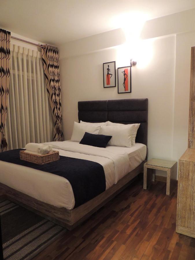 The Teak By Lakbima Apartment นูวาราเอลิยา ภายนอก รูปภาพ
