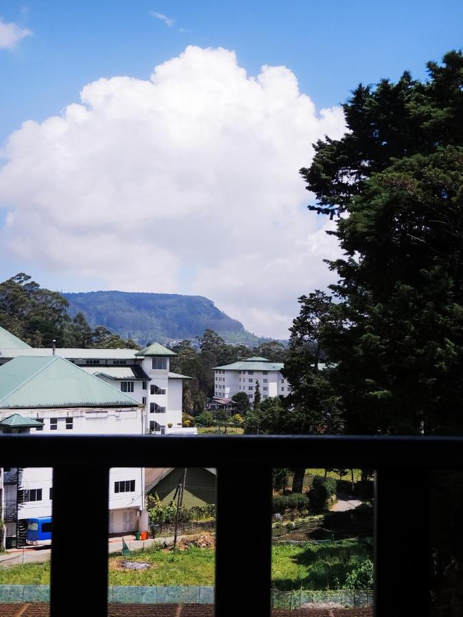 The Teak By Lakbima Apartment นูวาราเอลิยา ภายนอก รูปภาพ